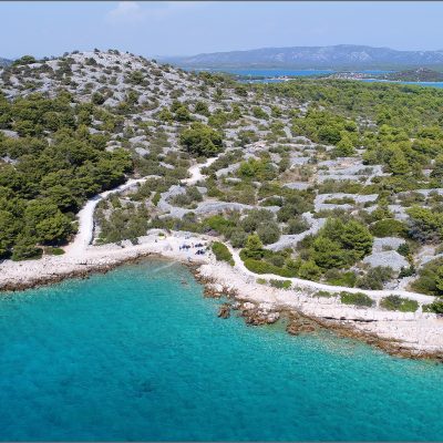 Podvrške 06 - Kornatica