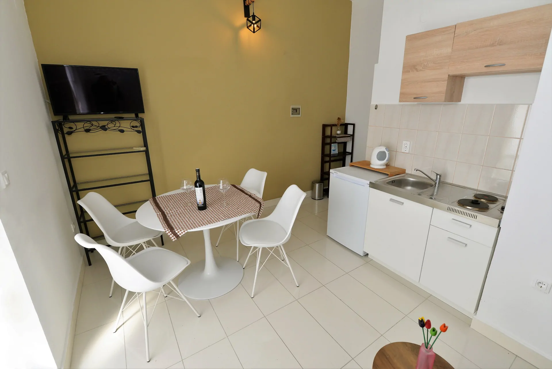 Antonija A1 2+0 01 - Kornatica