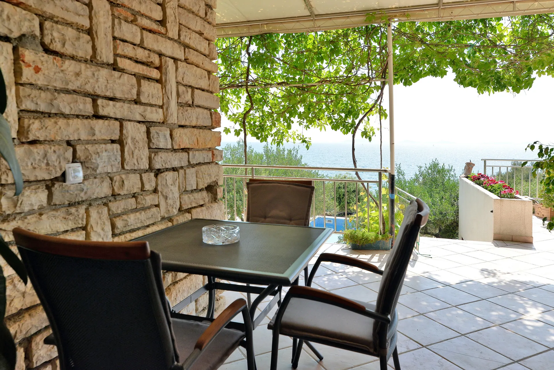 Pod Raduč – Rato A3 2+0 06 - Kornatica