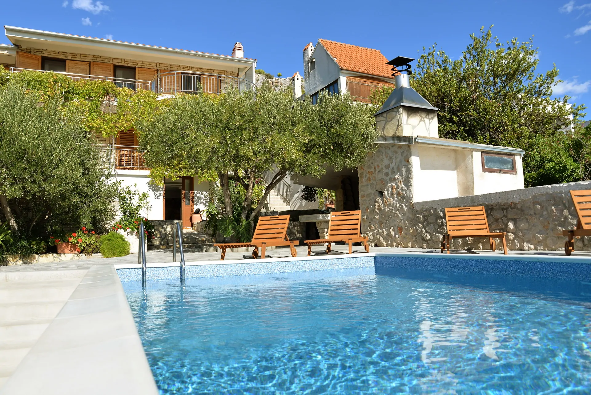 Pod Raduč – Rato A3 2+0 09 - Kornatica