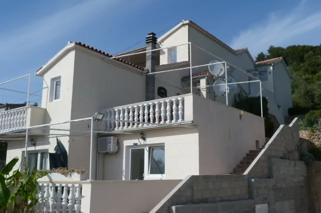 Pod Raduč – Stipe 4+1 02 - Kornatica