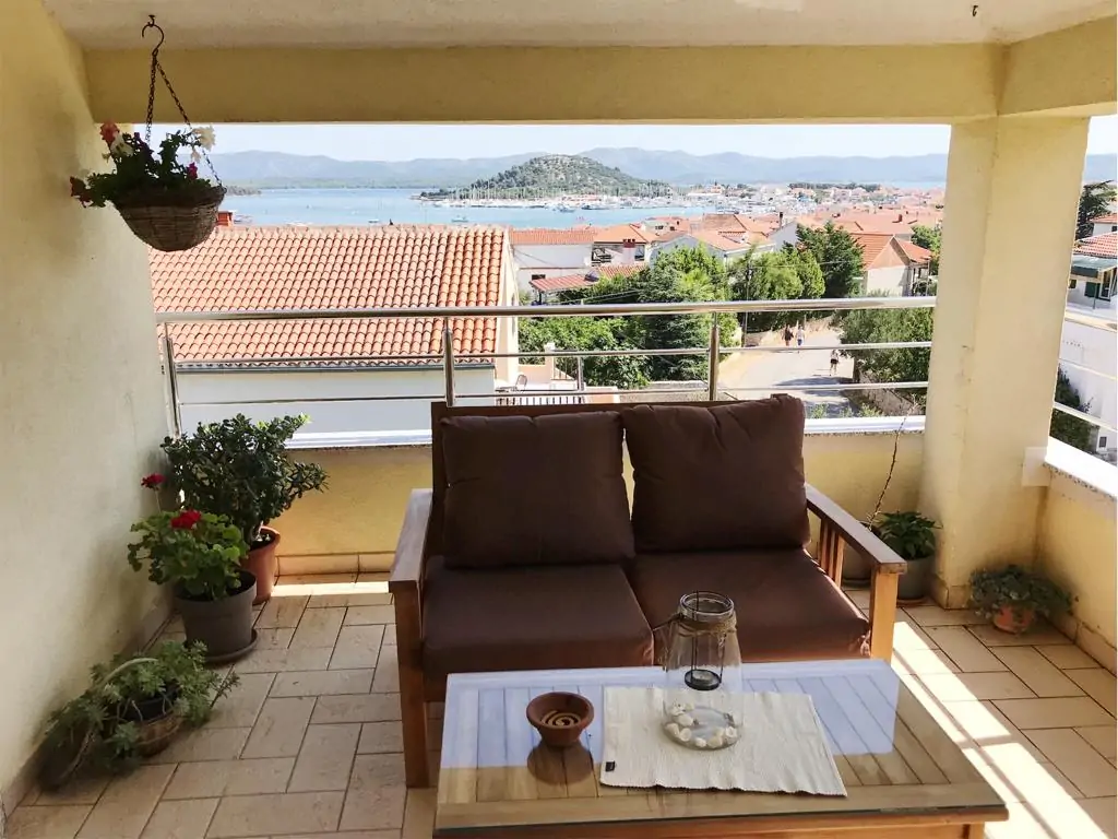 Karla 5+1 02 - Kornatica