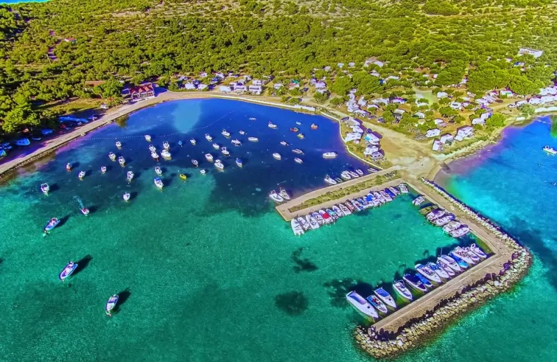 Plitka Vala 07 - Kornatica