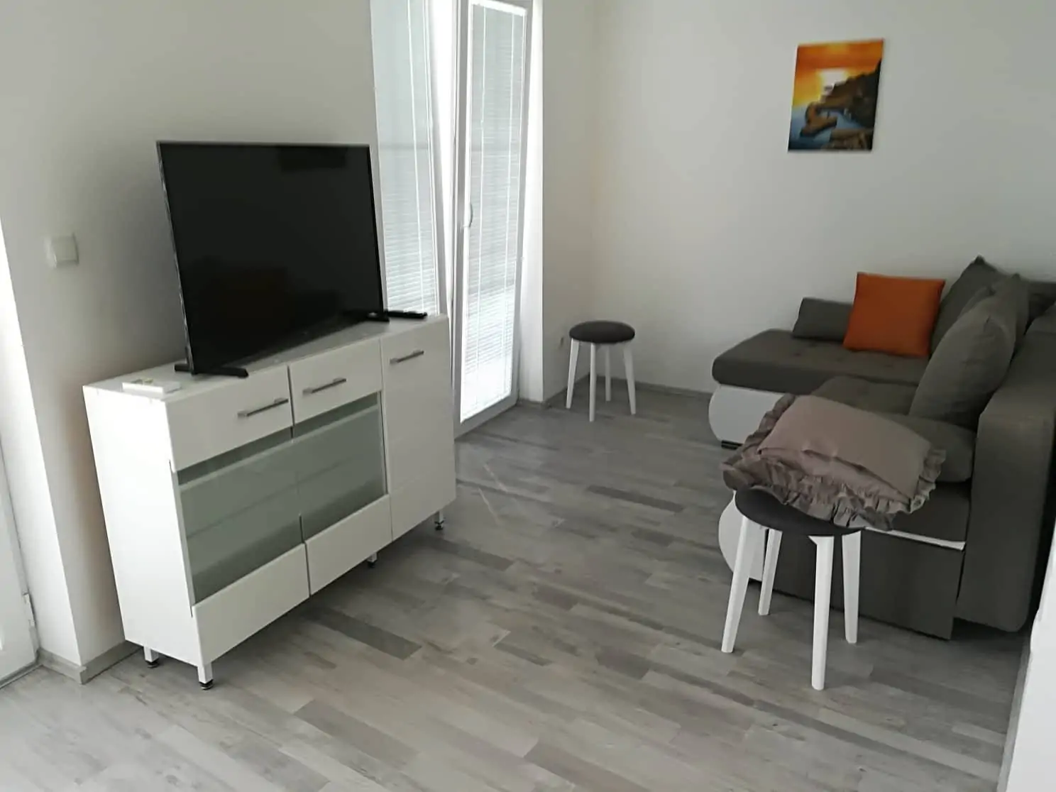 Varoš 2+1 03 - Kornatica