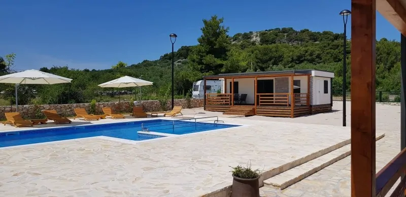 Jersane resort - Kornatica