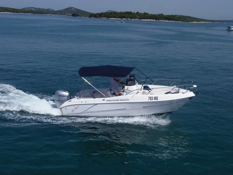 Blueline 21 open - Kornatica