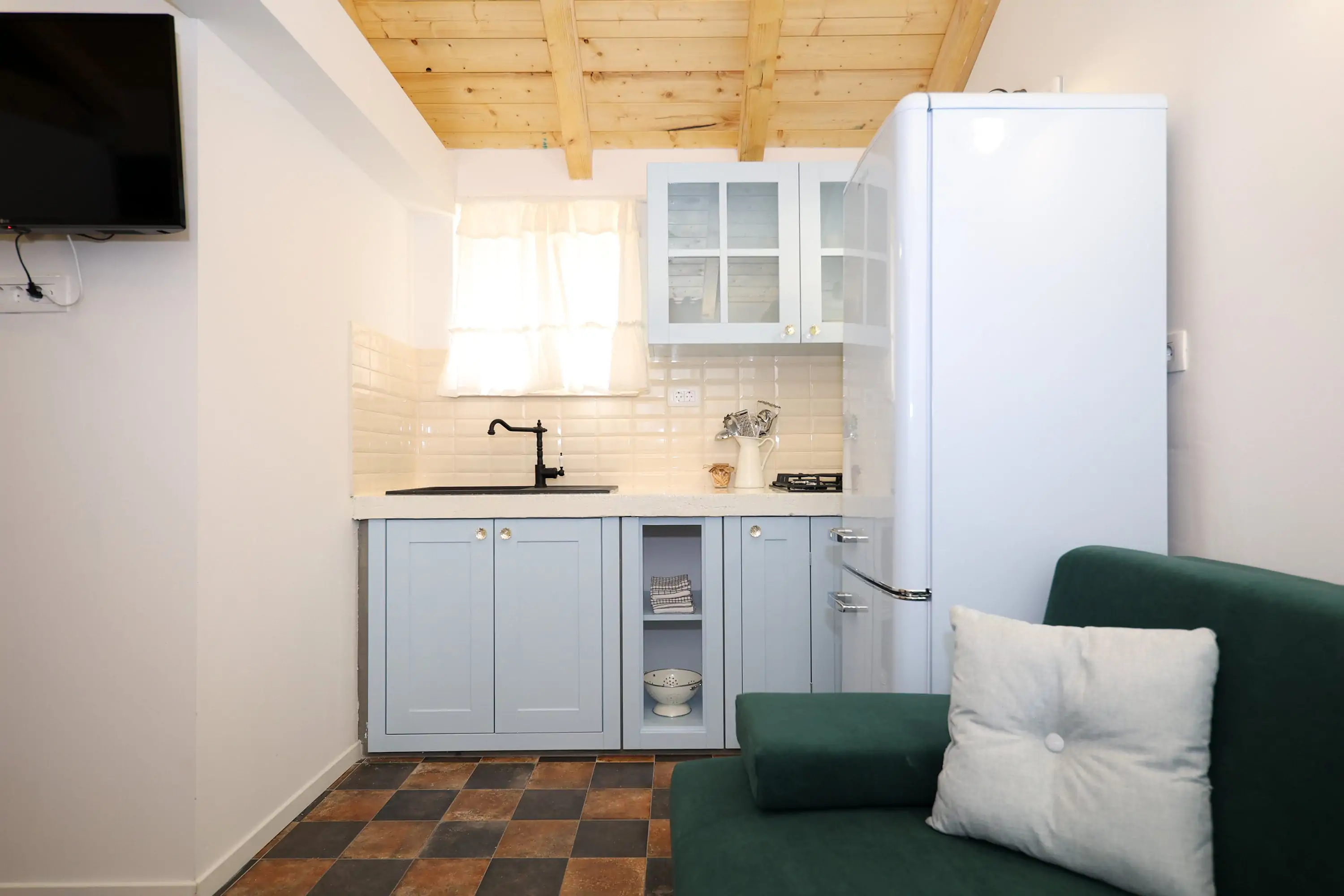 La Vida -145 €/day until 14.06.2024. 06 - Kornatica