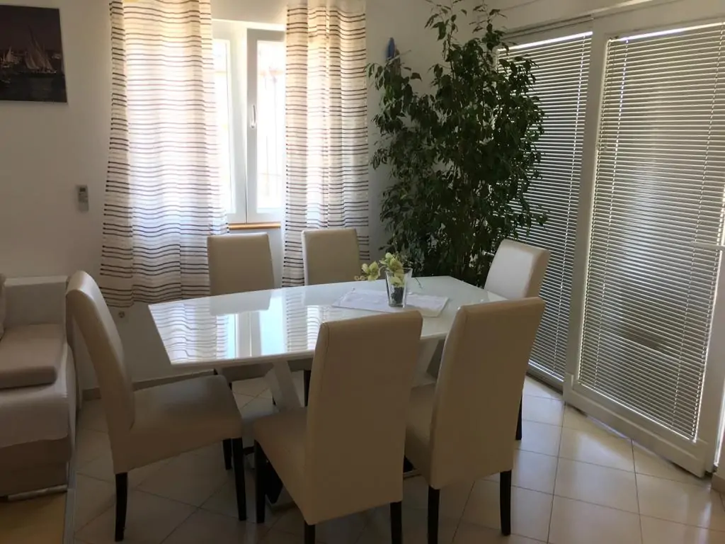 Karla 4+1 03 - Kornatica