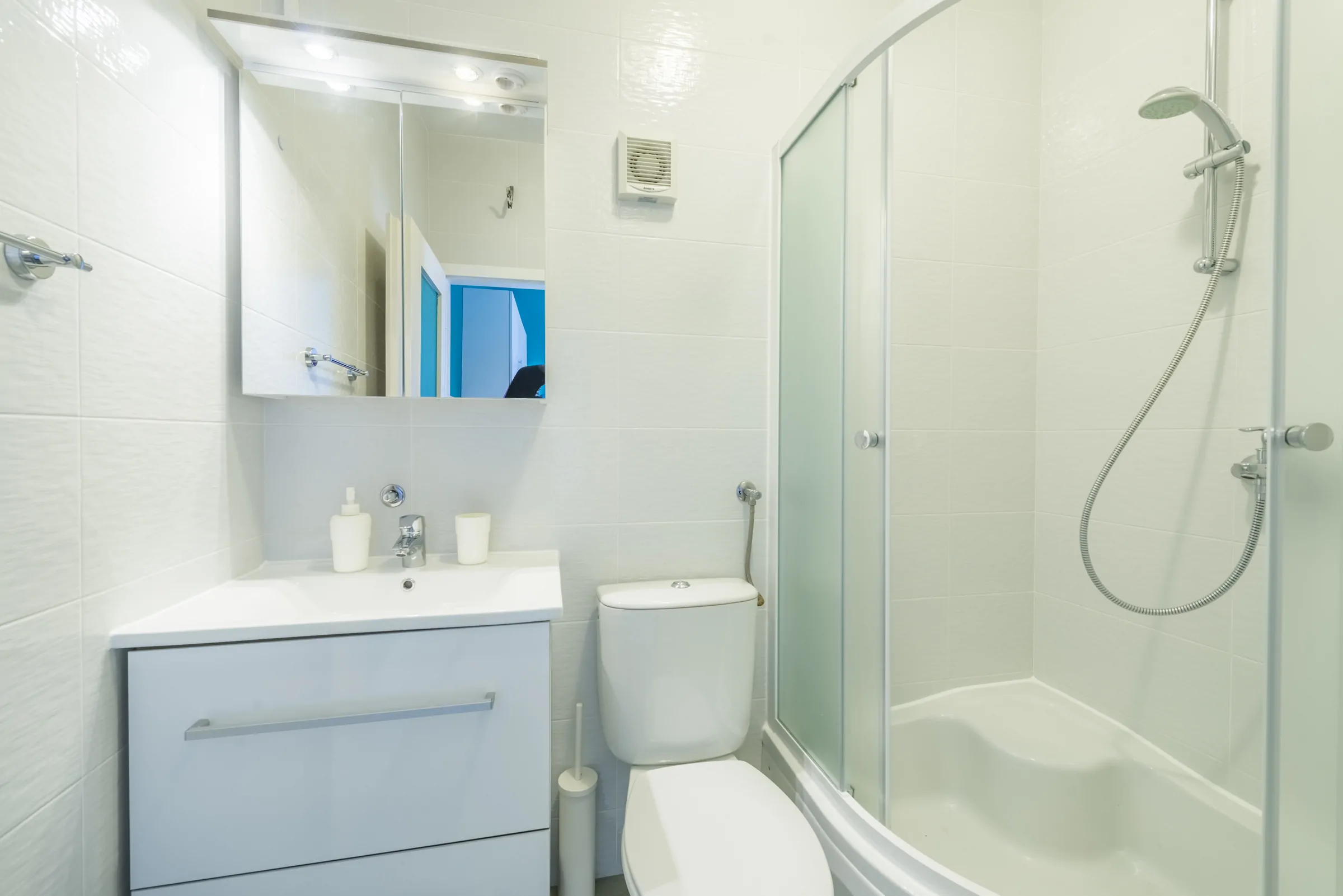 Vilma A2 2+2 03 - Kornatica