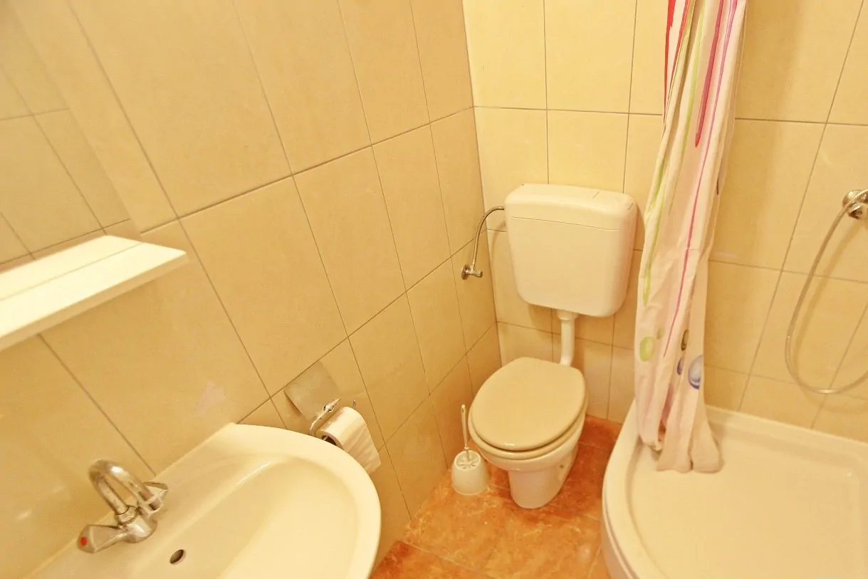 Niko 4+1 04 - Kornatica