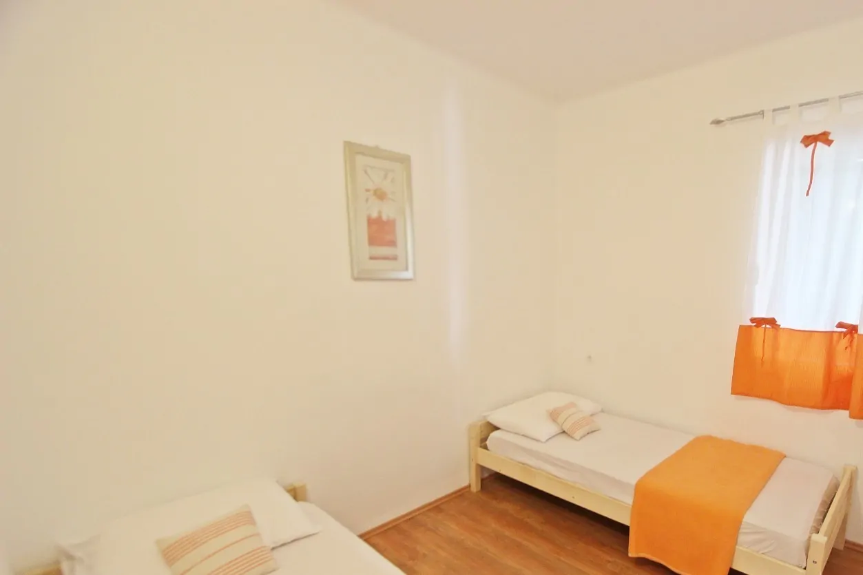 Niko 4+1 05 - Kornatica