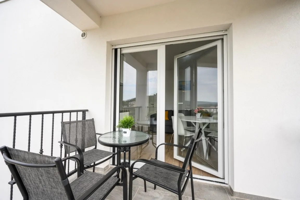 Lajci A1 2+1 05 - Kornatica