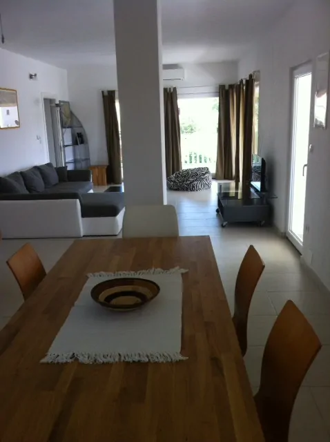 Mirjana 7+2 03 - Kornatica