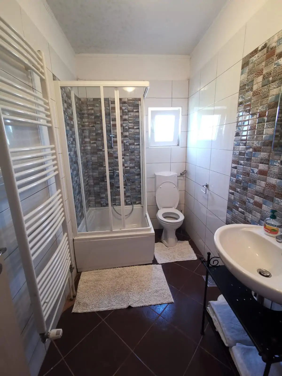 Toma 4+1 15 - Kornatica