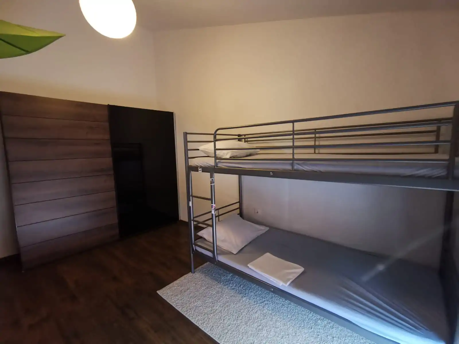 Toma 4+1 11 - Kornatica