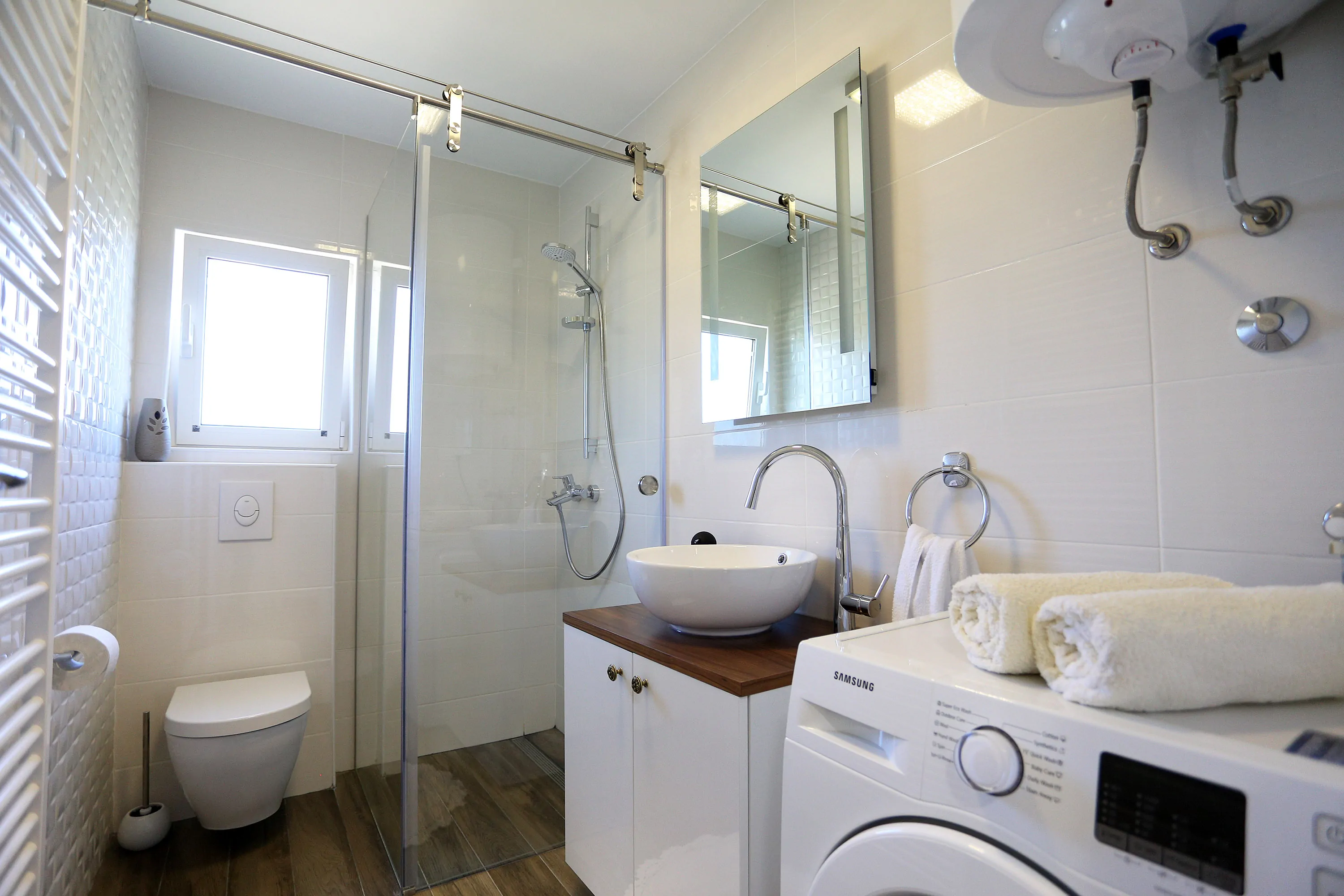 Žmara 4+2 09 - Kornatica