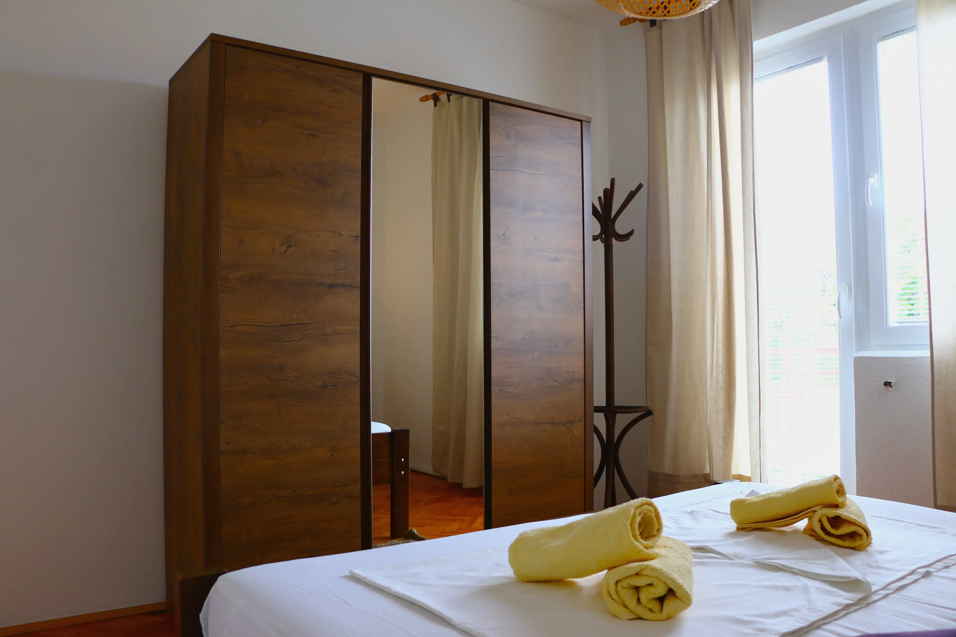 Elza 4+2 07 - Kornatica