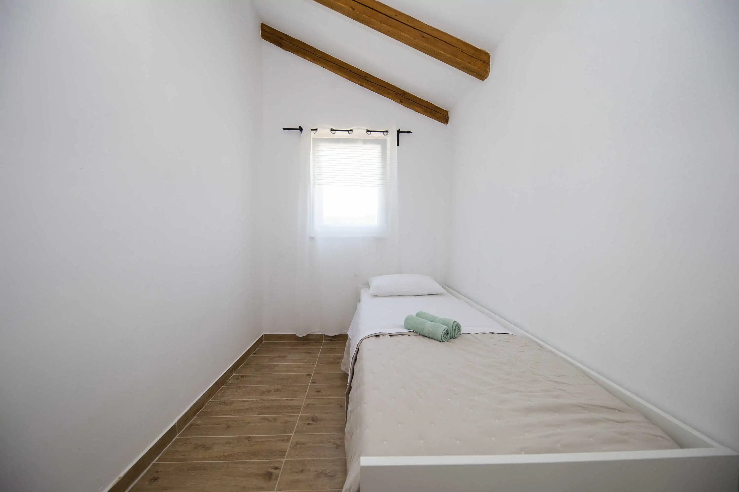 Stani 08 - Kornatica