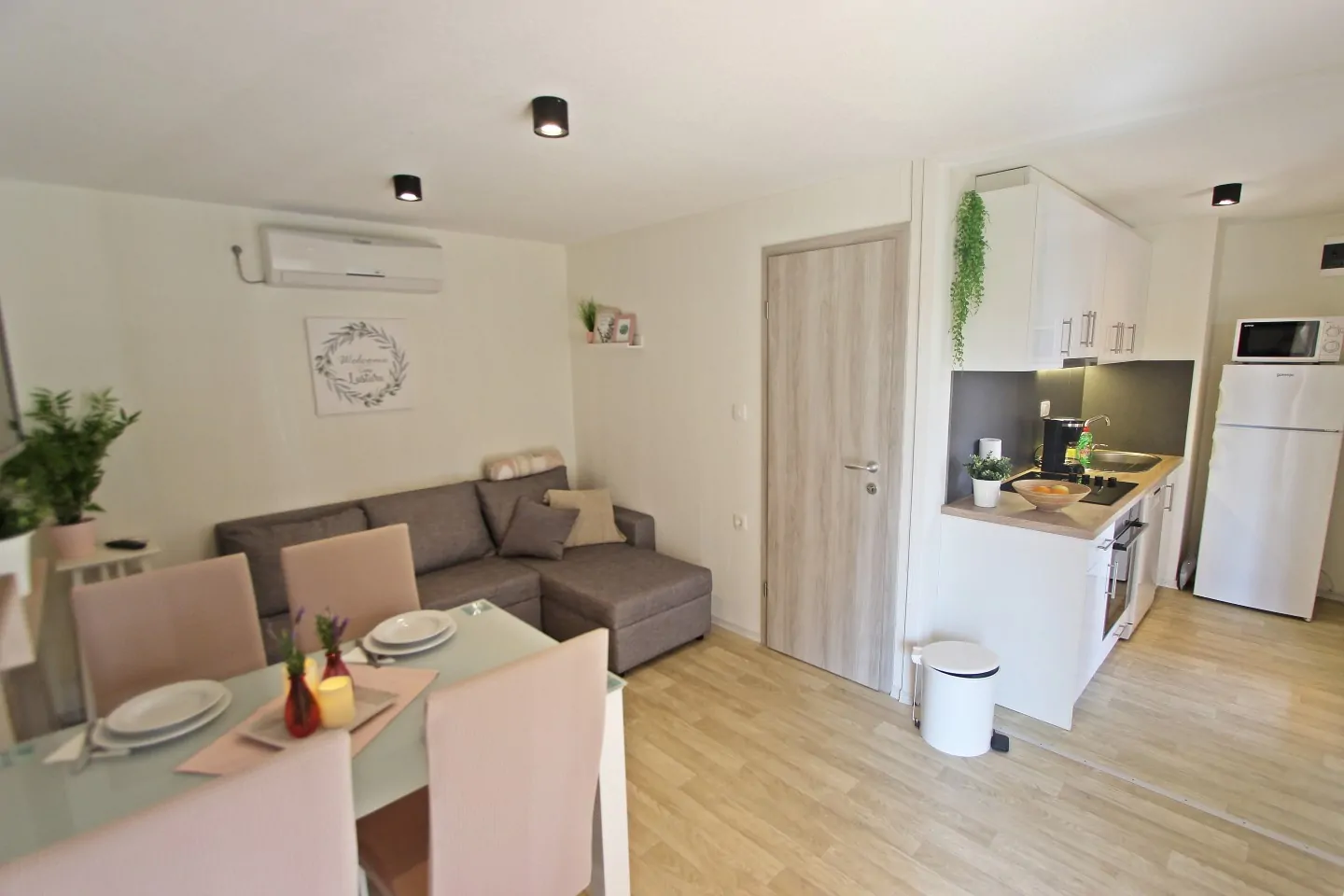 Lostura Slanica – Mh4   -15% ( 15.07. – 19.07. ) 07 - Kornatica