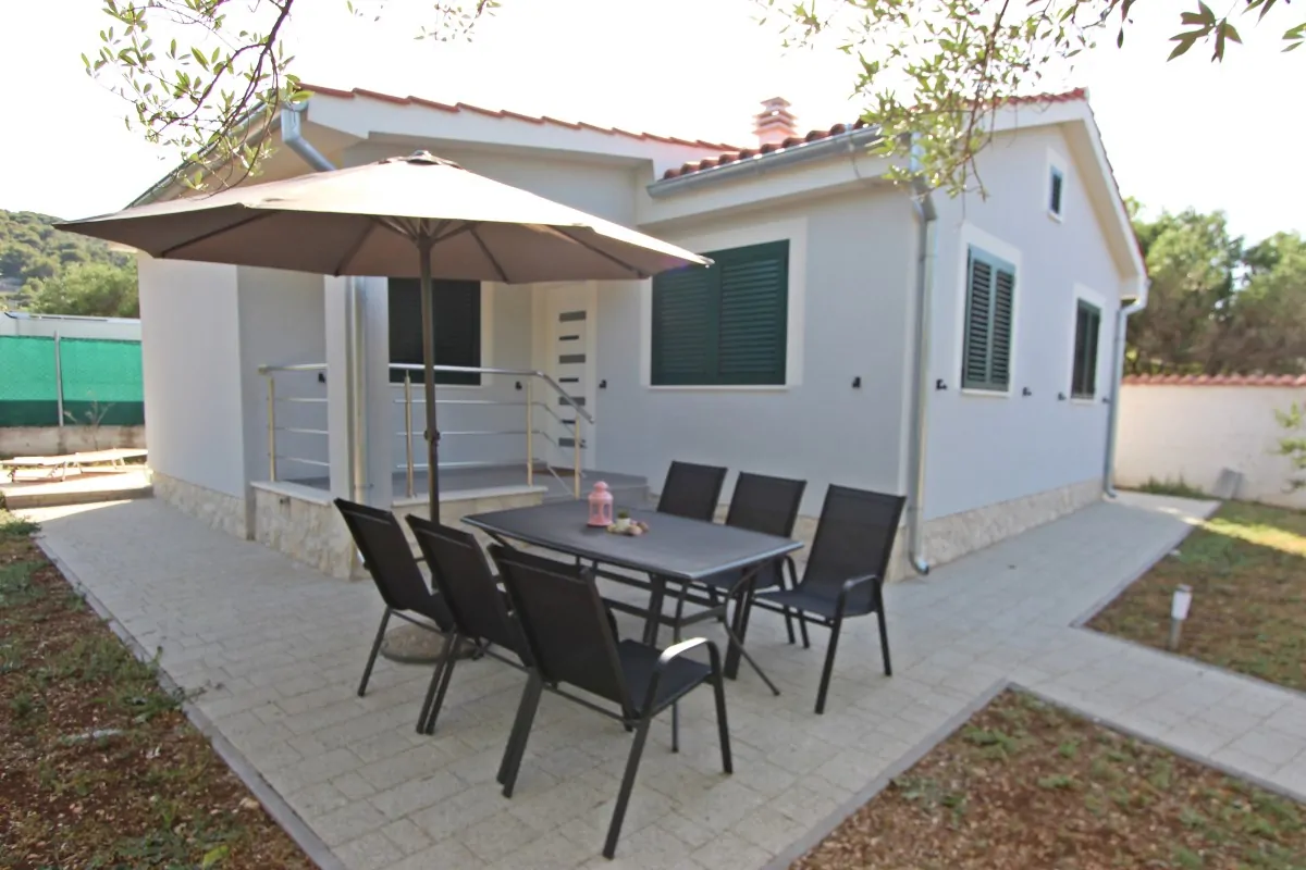 Vanja 4+0 12 - Kornatica