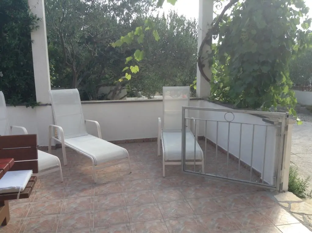 Filip 4+2 01 - Kornatica