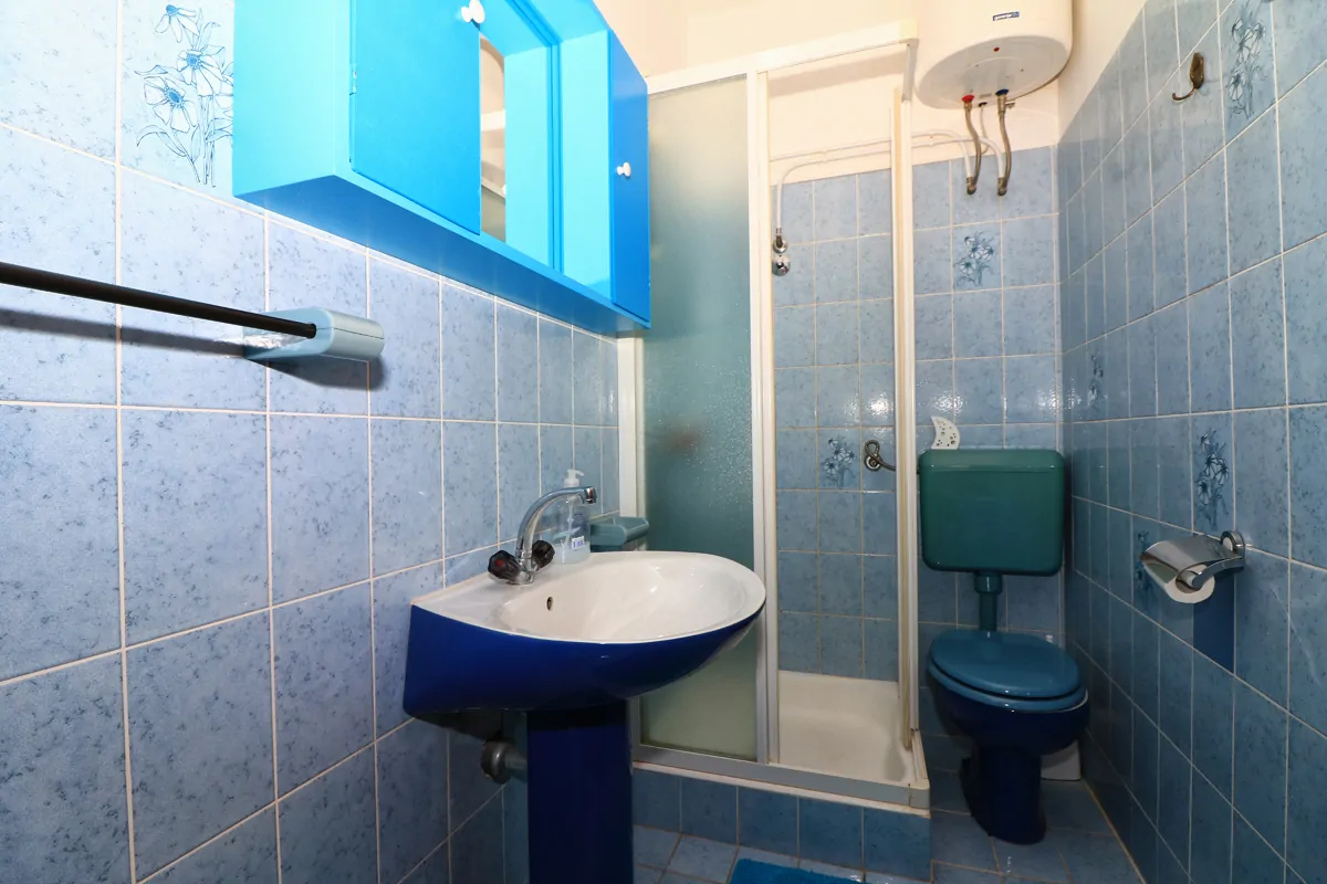 Julija Betina 6+2 07 - Kornatica