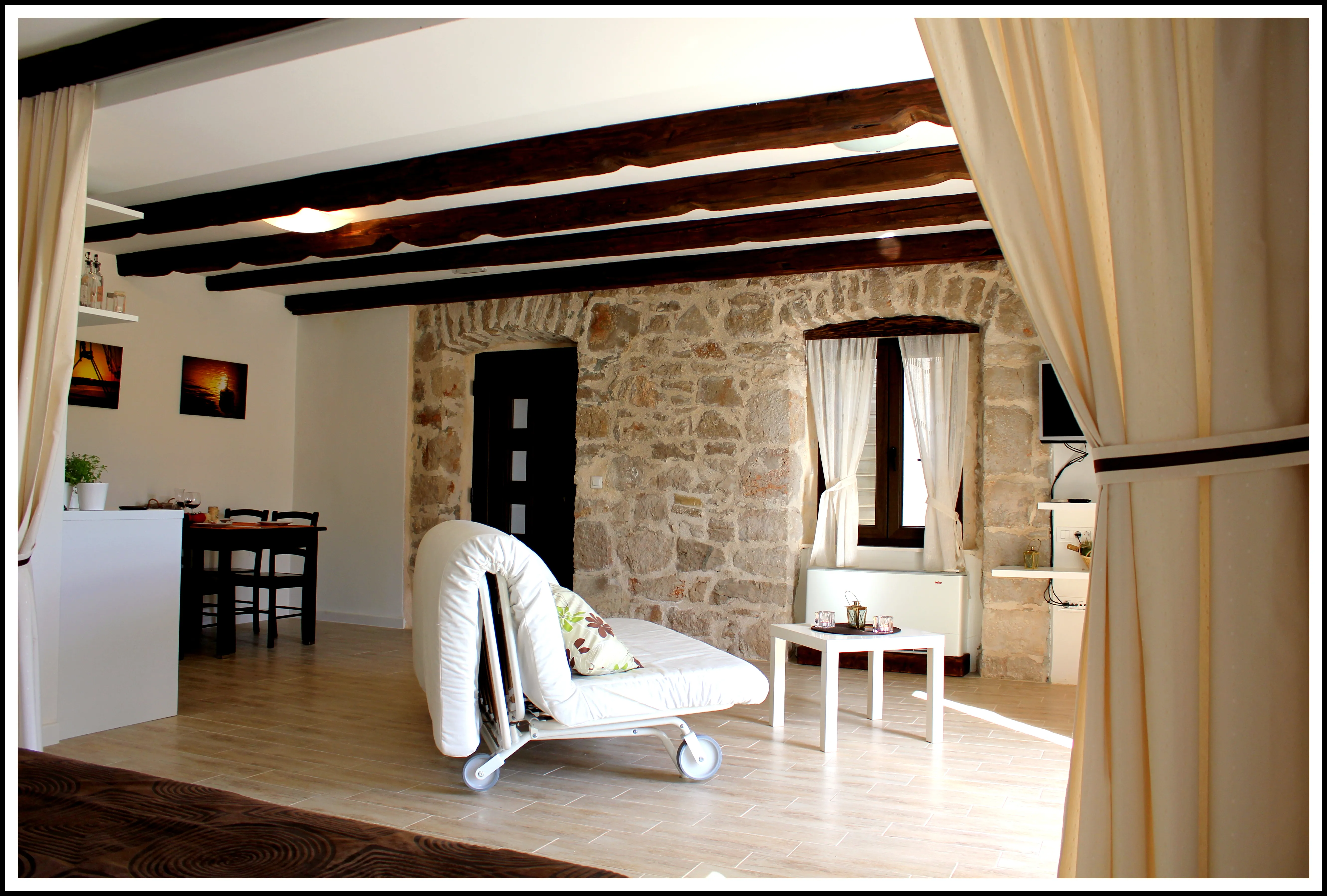 Lunga A2 2+2 05 - Kornatica