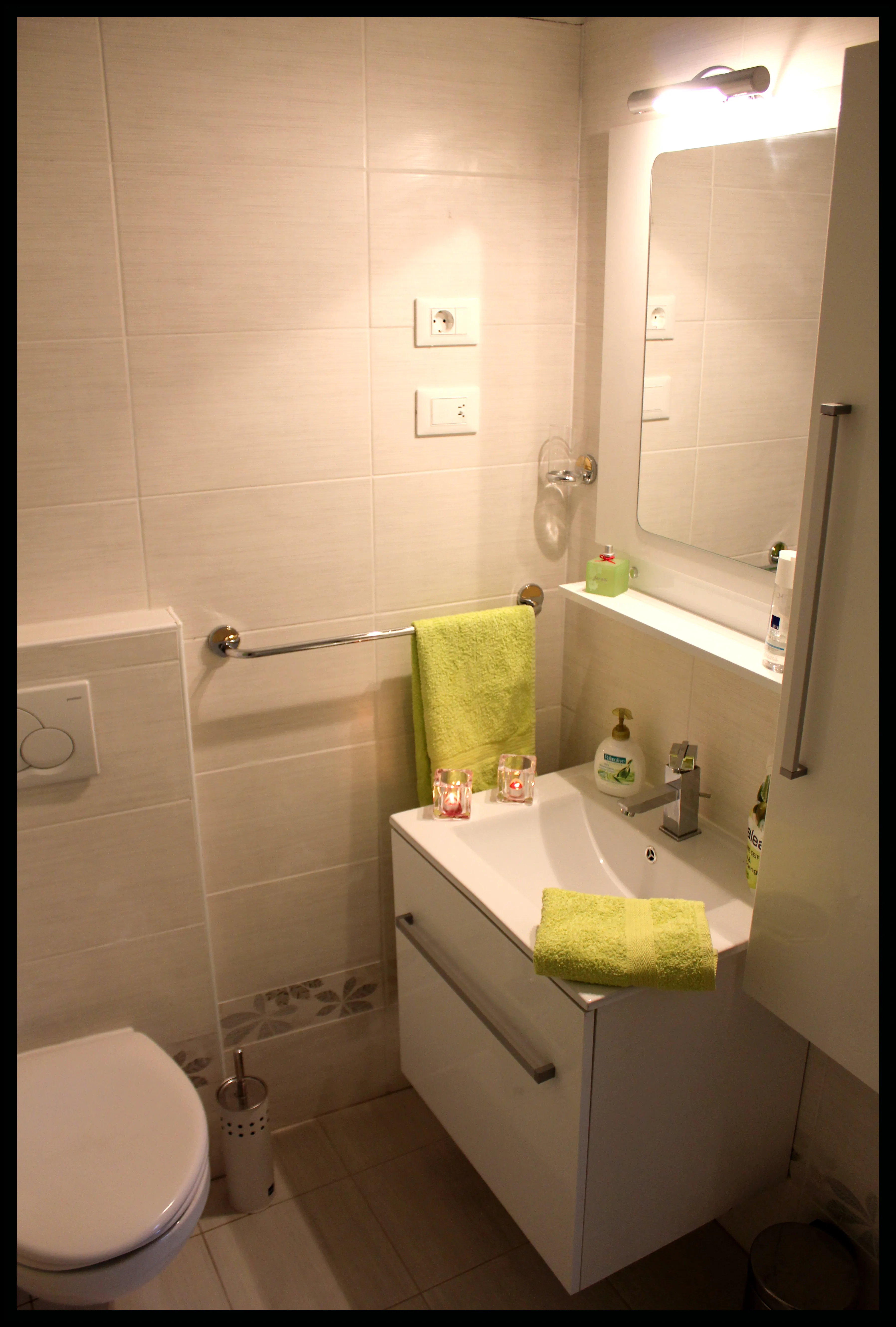 Gira 2B 2+1 04 - Kornatica