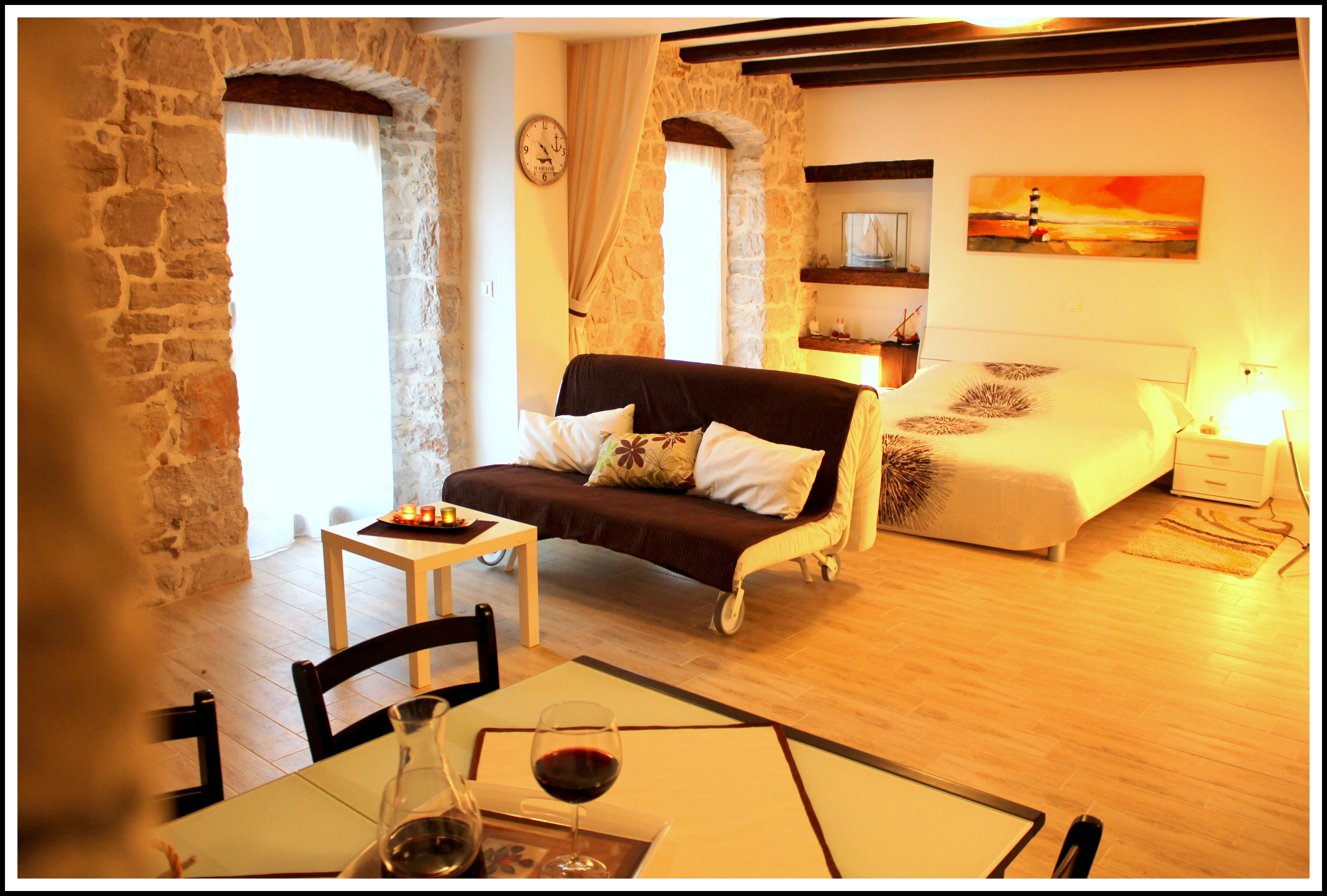 Kasela 1A 2+2 04 - Kornatica