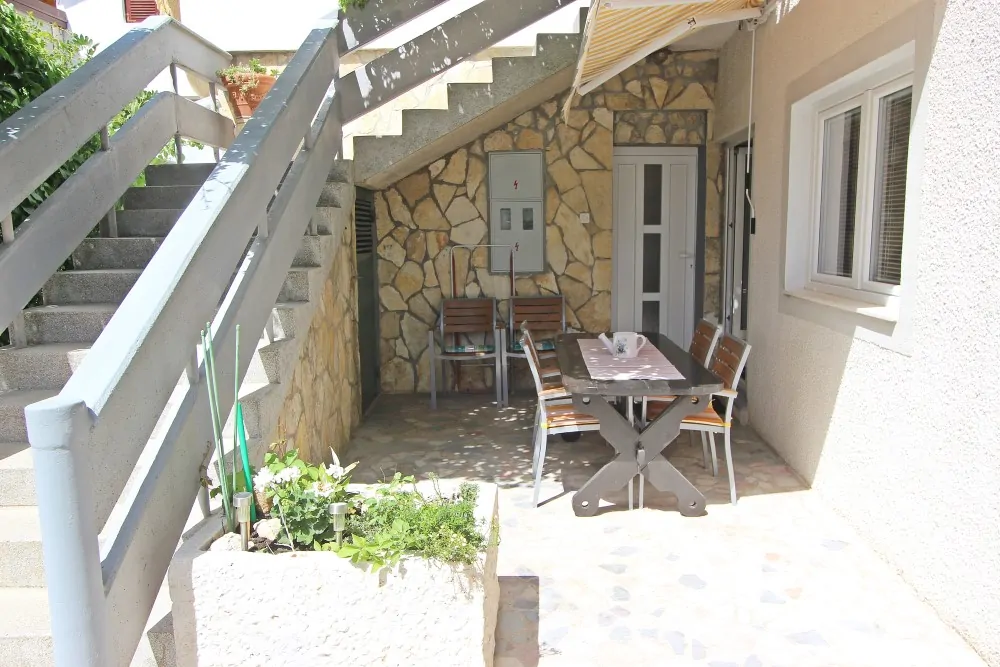 Šora 4+1 01 - Kornatica