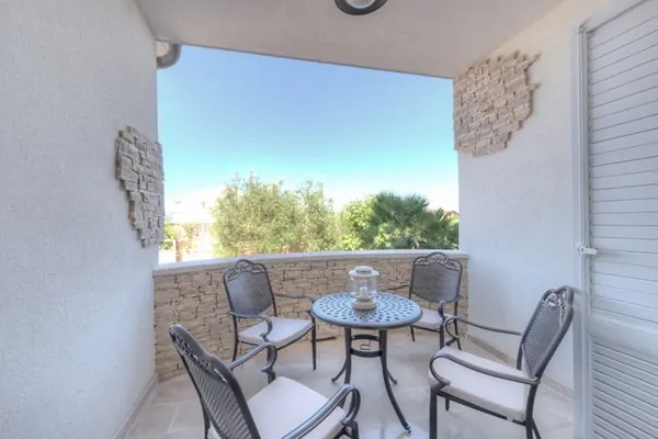 A1 Podvrške DELUXE 4+1 01 - Kornatica