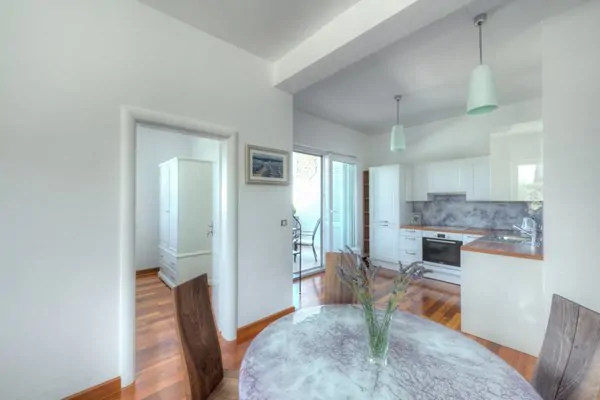 A1 Podvrške DELUXE 4+1 04 - Kornatica