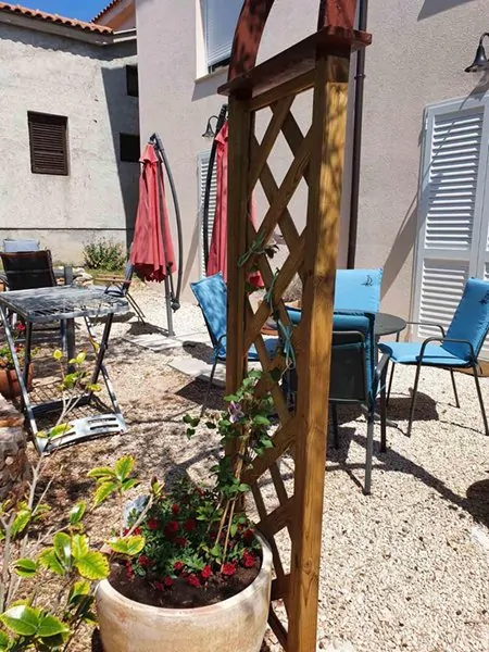 Viktor P 2+2 10 - Kornatica