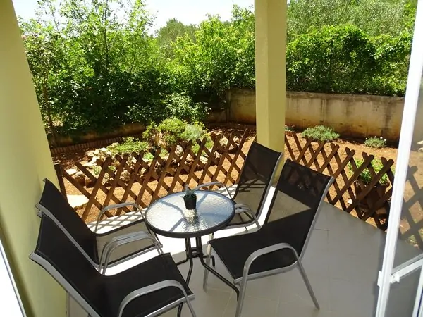 Matea A2 2+1 08 - Kornatica