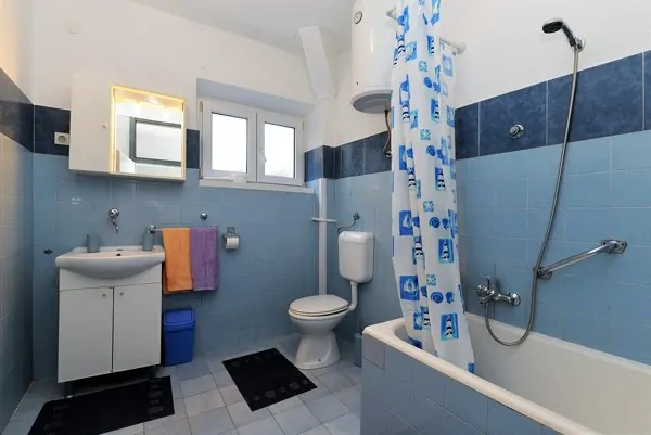 Mate Slanica Plavi 2+1 14 - Kornatica