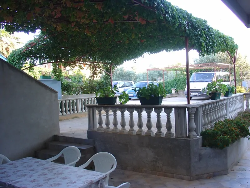 Mira P2 4+2 01 - Kornatica