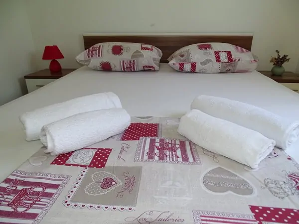 Matea A2 2+1 01 - Kornatica