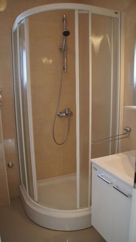 Požari 2+0 – GARAŽA 08 - Kornatica