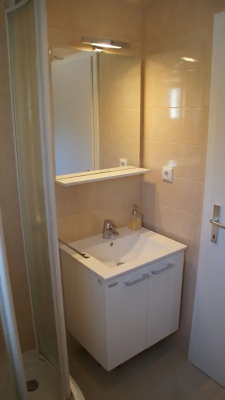 Požari 2+0 – GARAŽA 07 - Kornatica