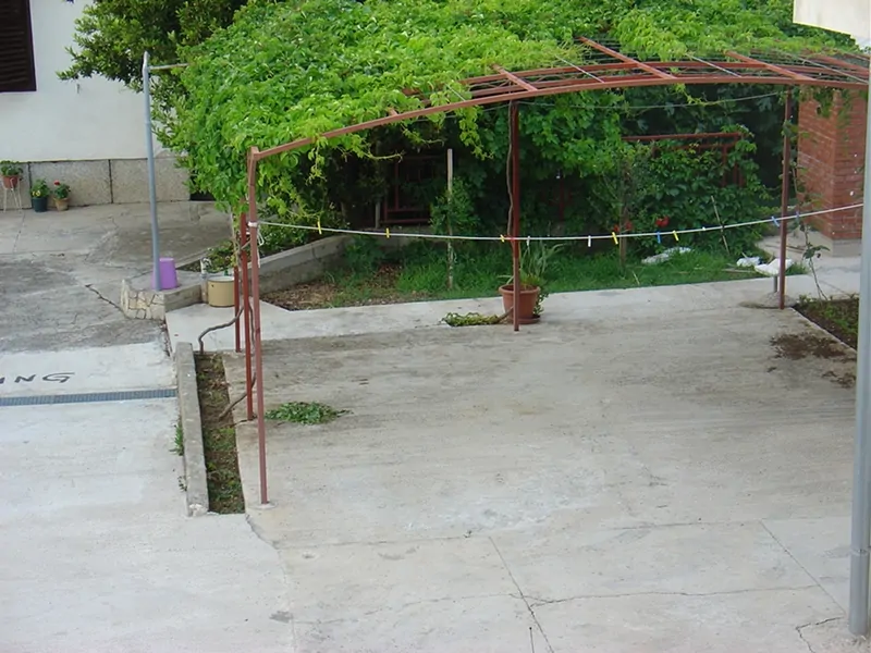 Mira K2 4+2 01 - Kornatica