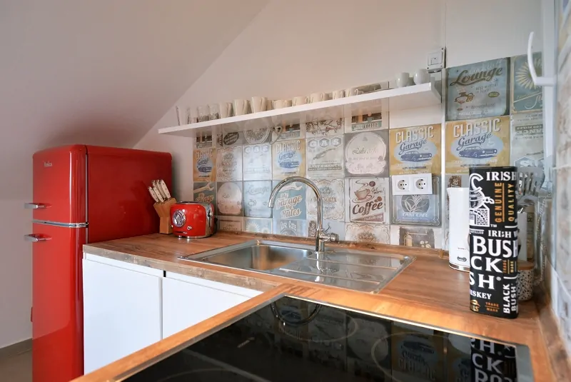 Viktor G 4+1 06 - Kornatica