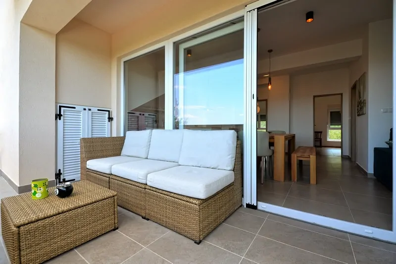 Viktor G 4+1 02 - Kornatica