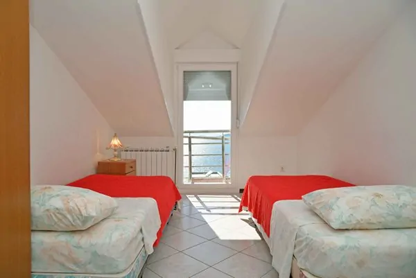 Vlake – crni 5+0 09 - Kornatica