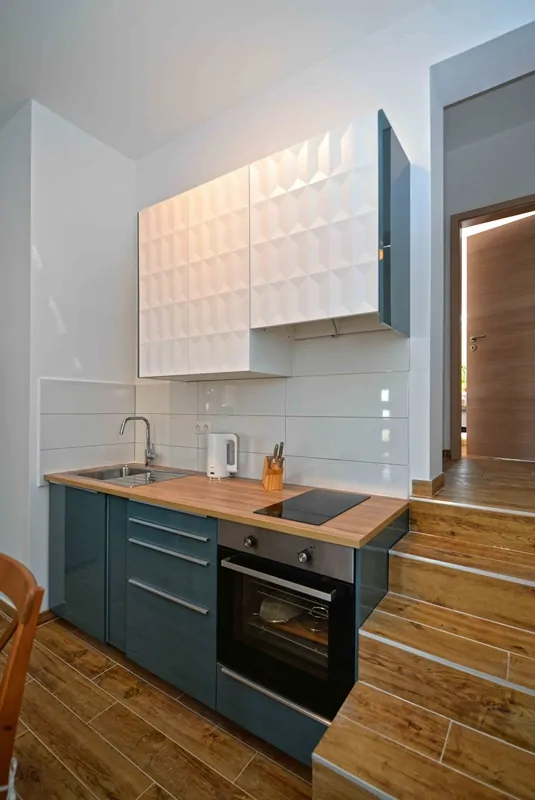 Viktor P 2+2 05 - Kornatica