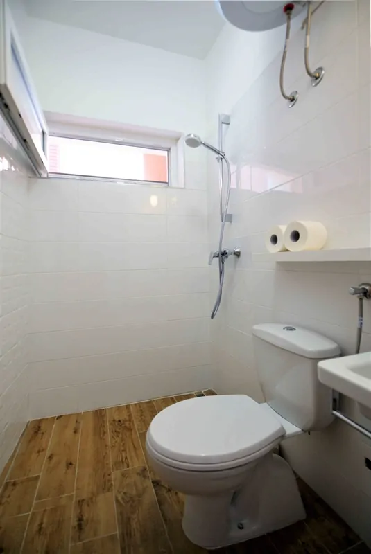 Viktor P 2+2 08 - Kornatica