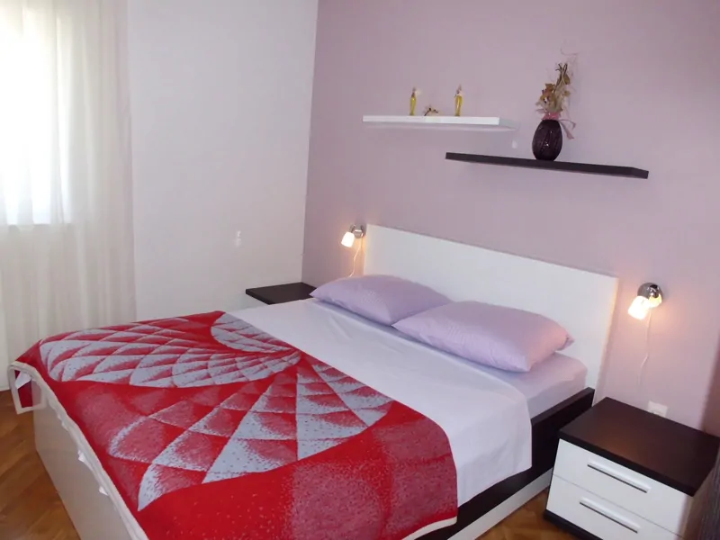 Mira 6+2 13 - Kornatica