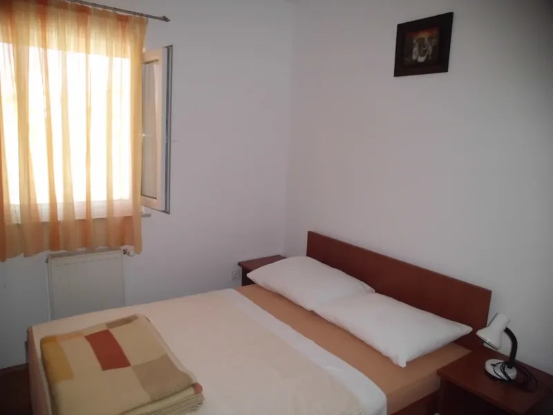 Mira 6+2 11 - Kornatica