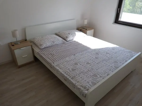 Smiljana Betina M 2+1 08 - Kornatica