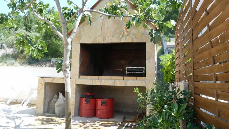 Pod Raduč – Plaža 3+1 02 - Kornatica