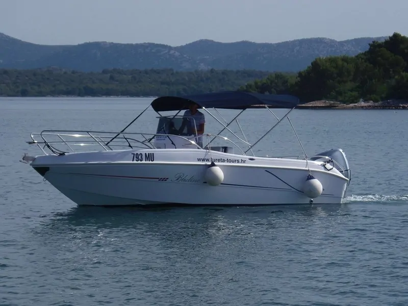 Blueline 21 open 04 - Kornatica